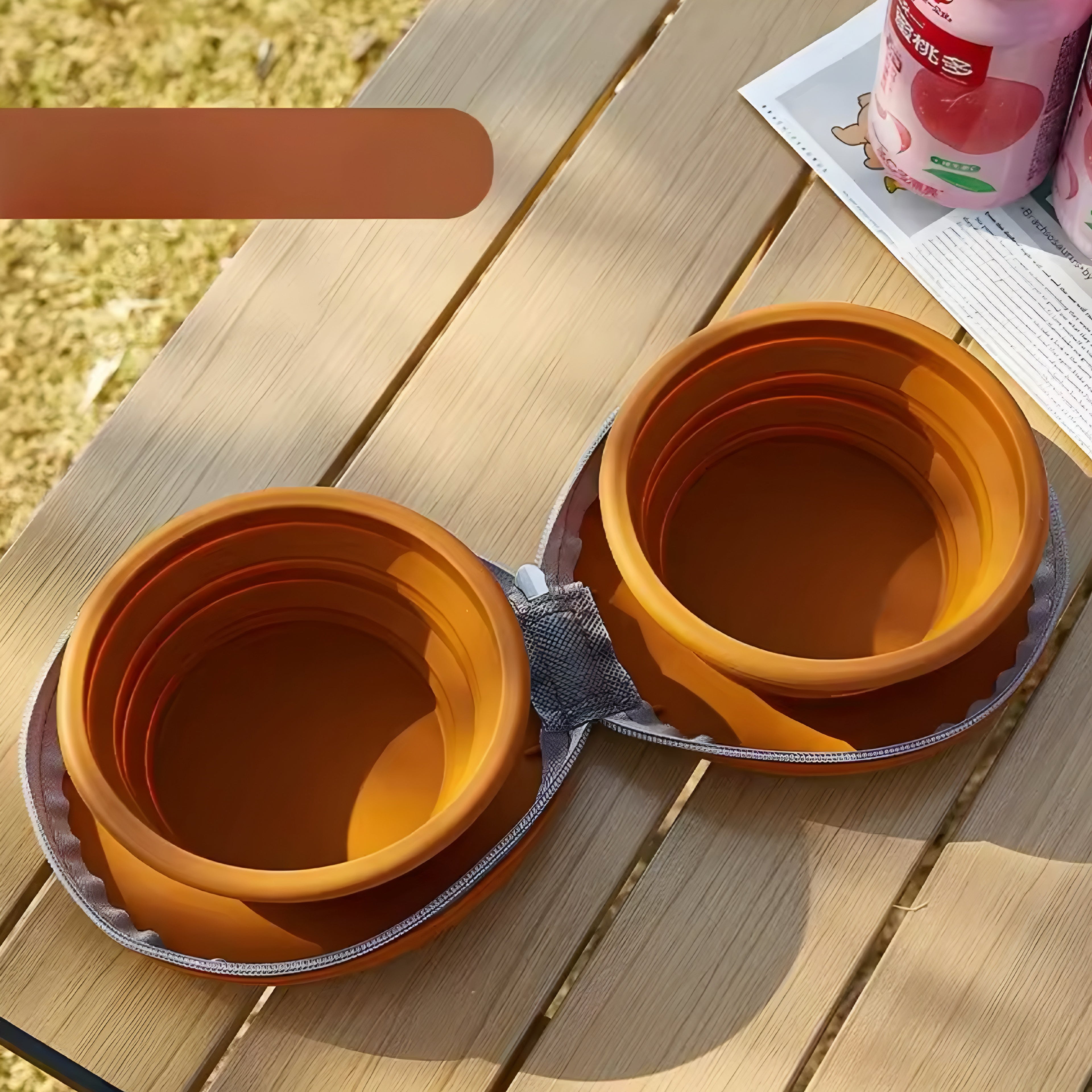 2-in-1 Foldable Silicone Dog Bowl — Portable Travel Feeding Solution