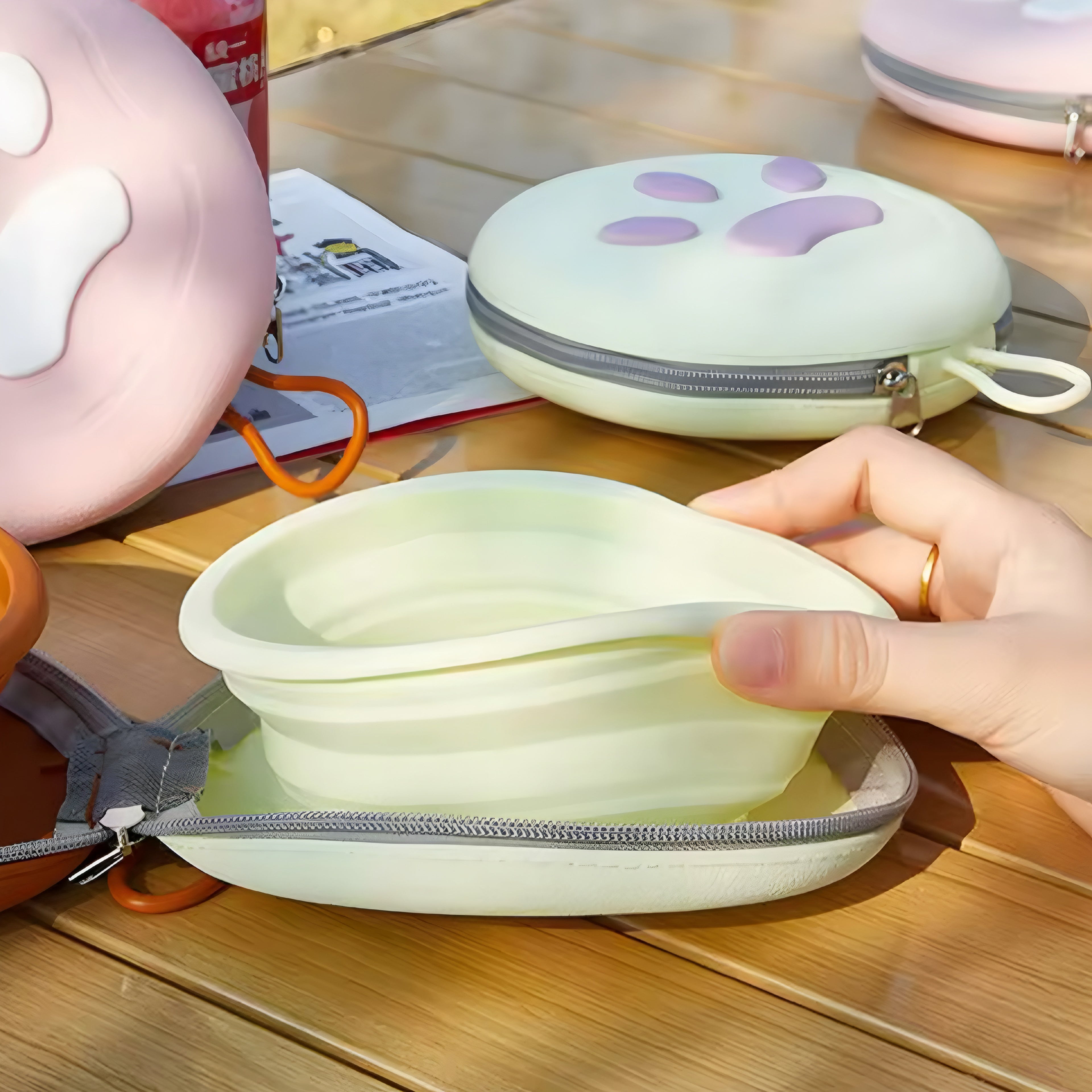 2-in-1 Foldable Silicone Dog Bowl — Portable Travel Feeding Solution