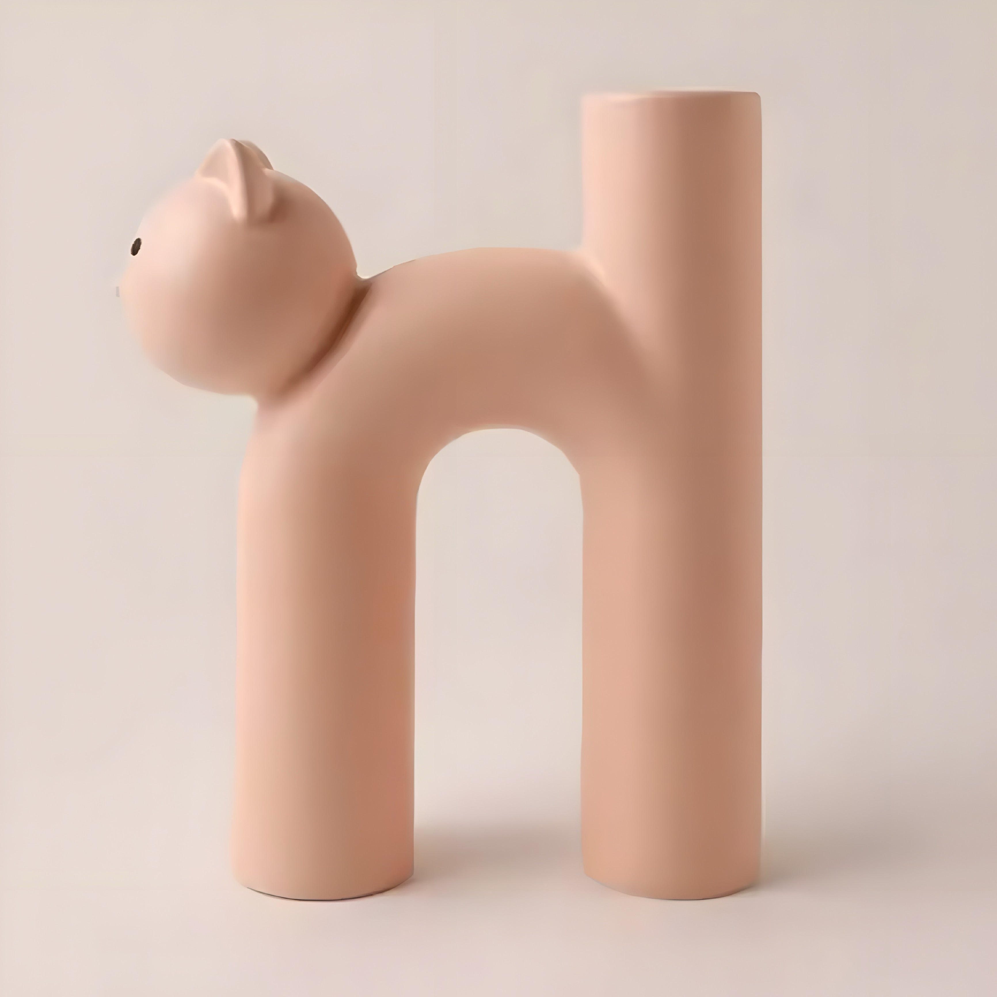 U-Shape Cartoon Cat Vase — Cute Ceramic Decor for a Modern, Cozy Home