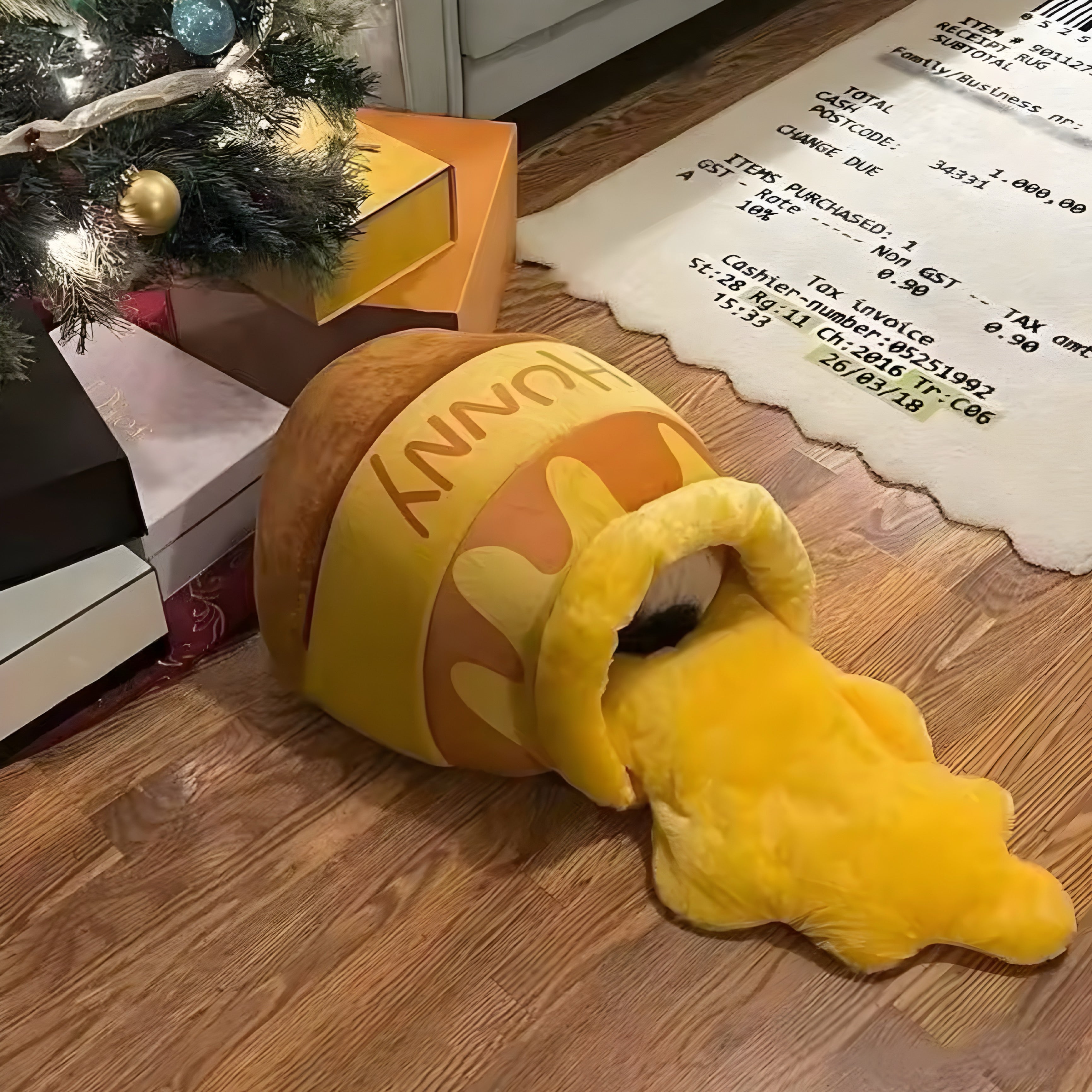 Honey Jar Cat Bed — Cozy, Cute & Irresistible